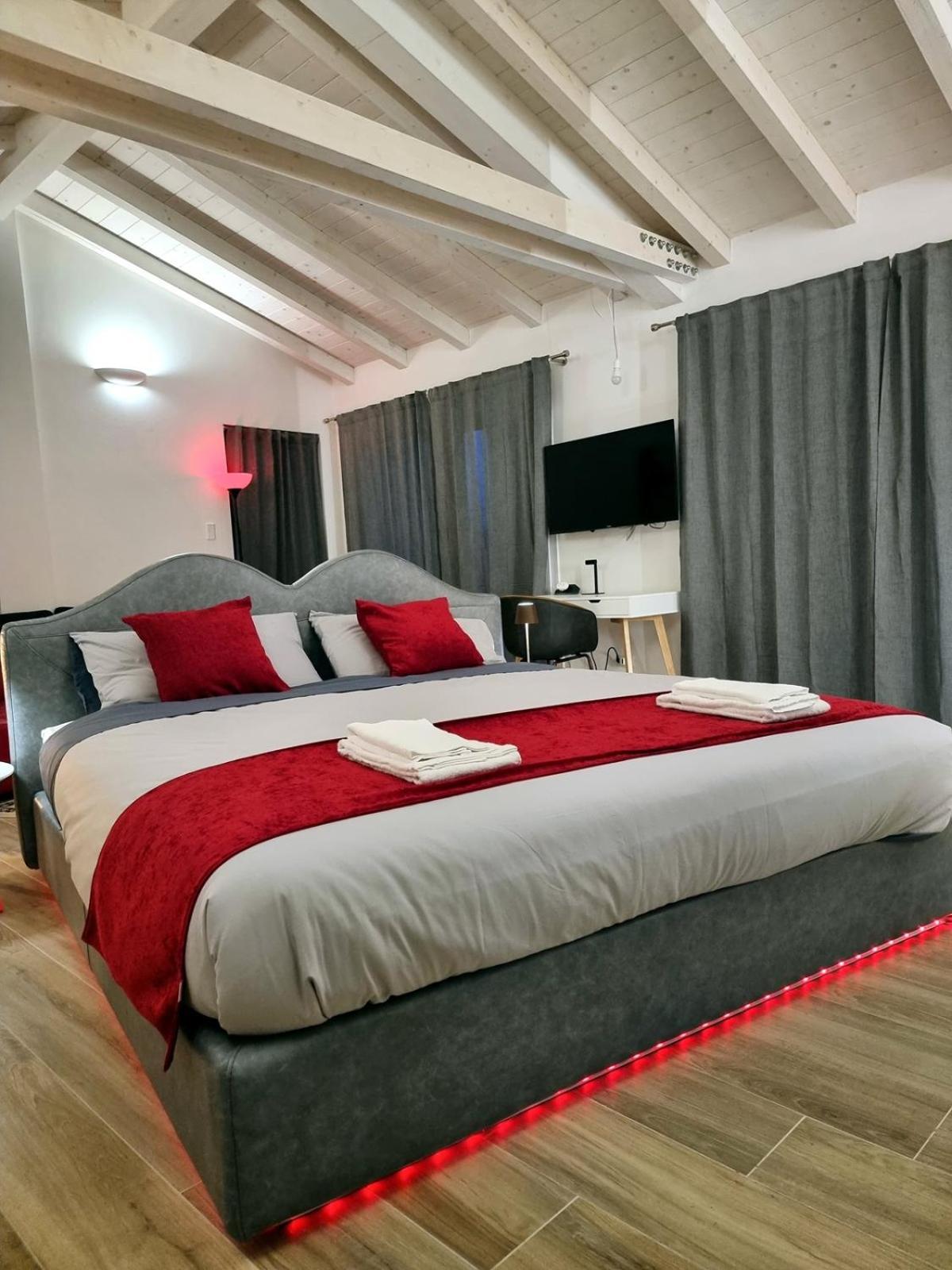 Garden Suite Bologna Eksteriør billede